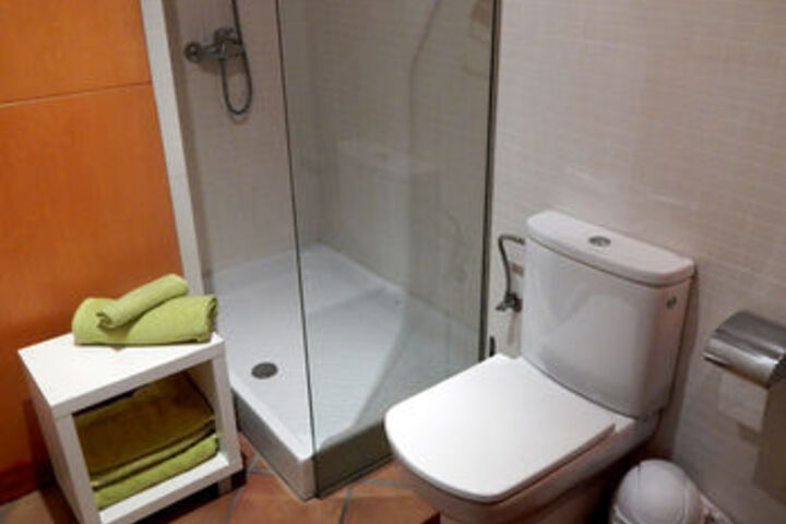 Room 3 of 17