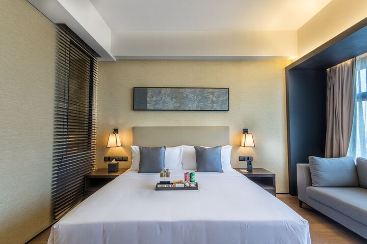 Room 16 of 63
