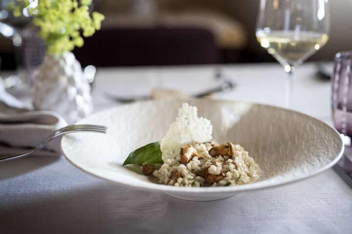 Dining 93 of 127