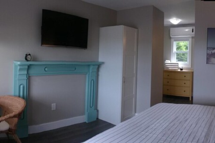 Room 3 of 15