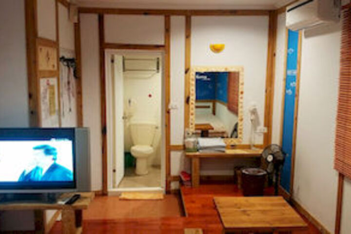 Room 56 of 107