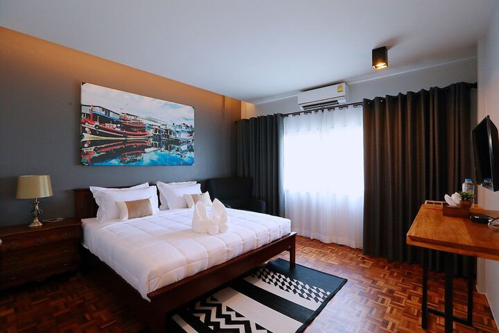 Room 22 of 39