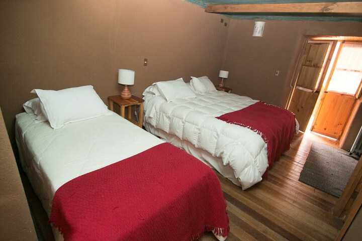 Room 8 of 28