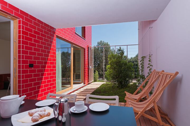 Terrace/Patio 11 of 66