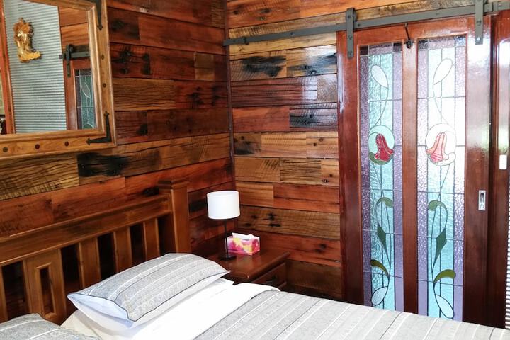Room 15 of 41