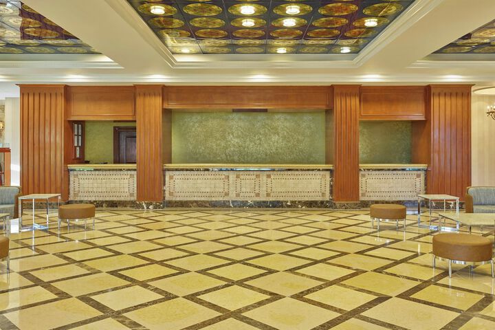 Guest Lobby