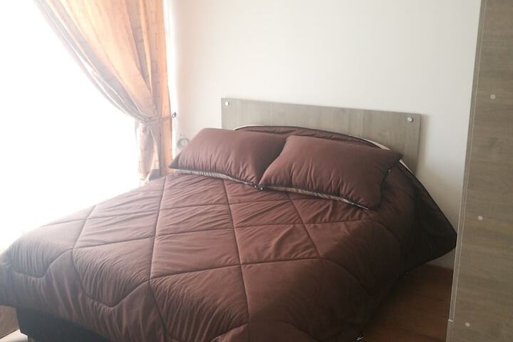Room 7 of 66