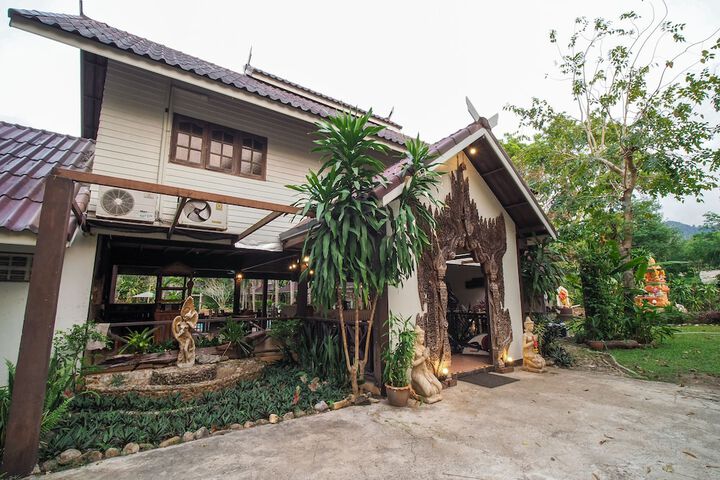 Hotel 4 of 22