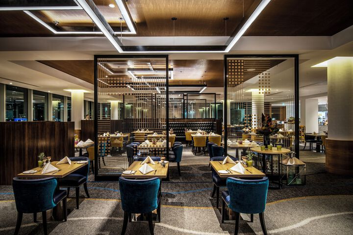 Dining 164 of 347