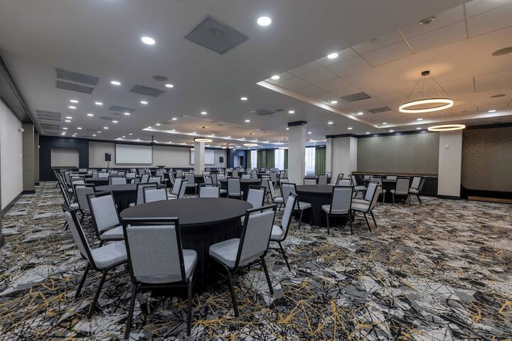 Banquet hall