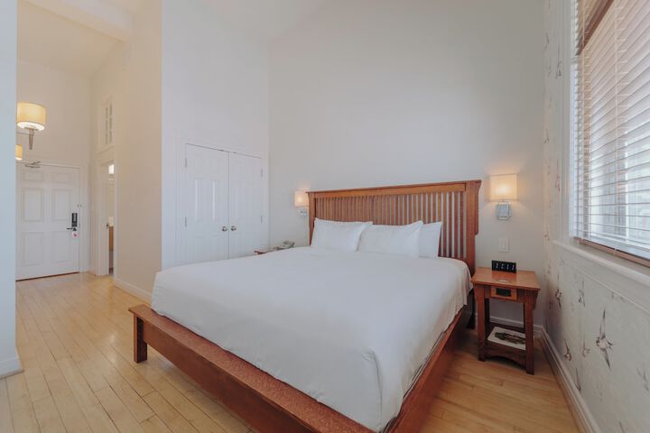 Room 14 of 46
