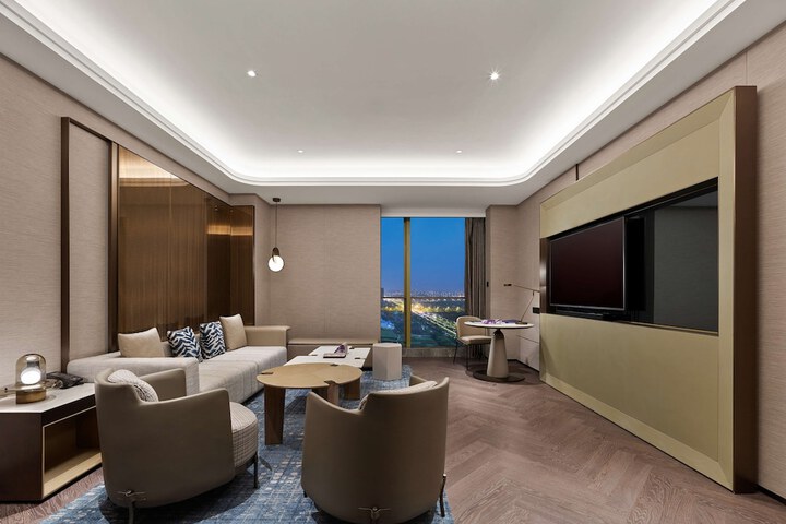 Room 29 of 63