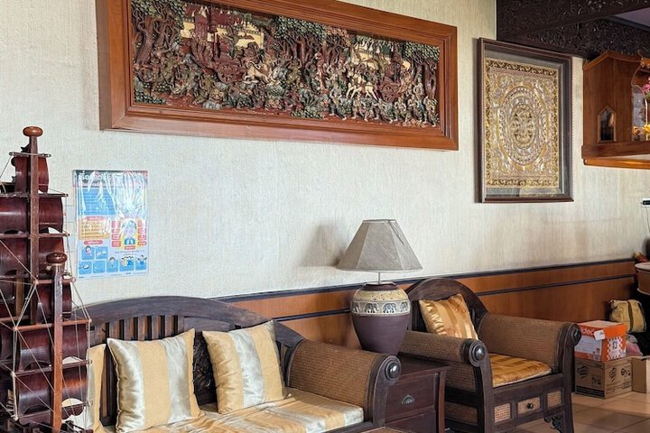 Hotel Interior 4 of 44