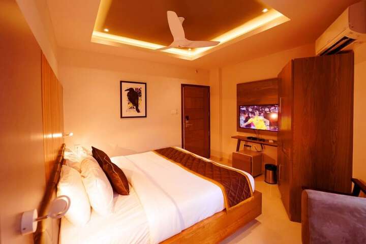 Room 12 of 46