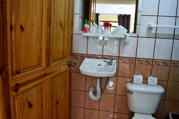 Room 14 of 40