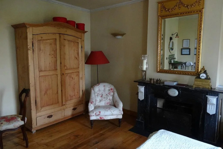 guest_rooms