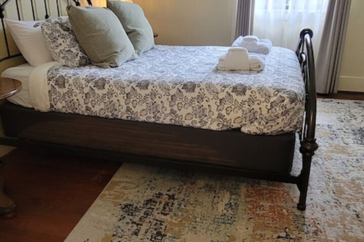 Room 8 of 44