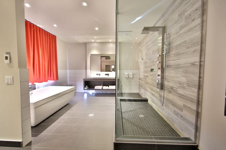 Room 22 of 29