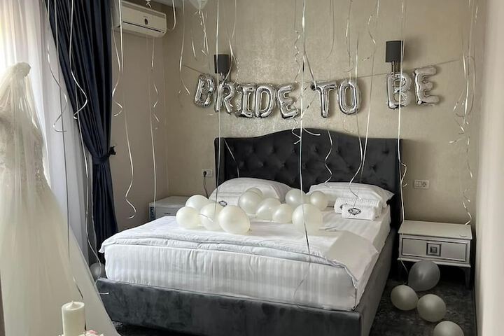 Room 9 of 62