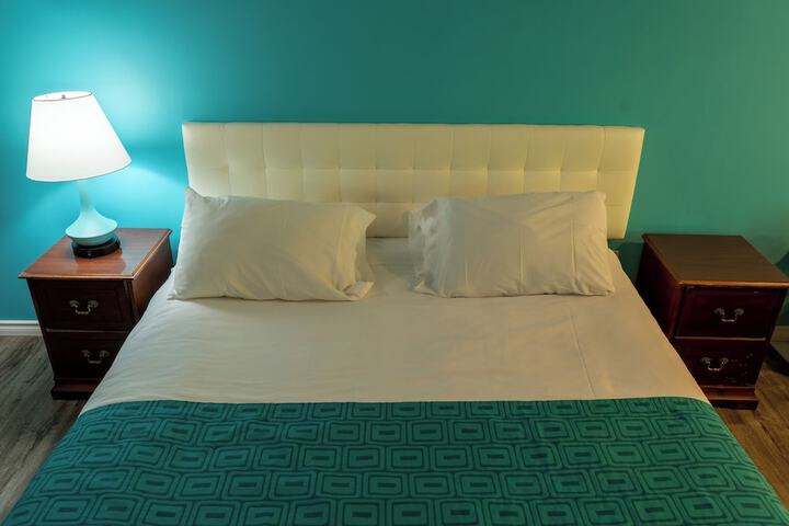 Room 21 of 54