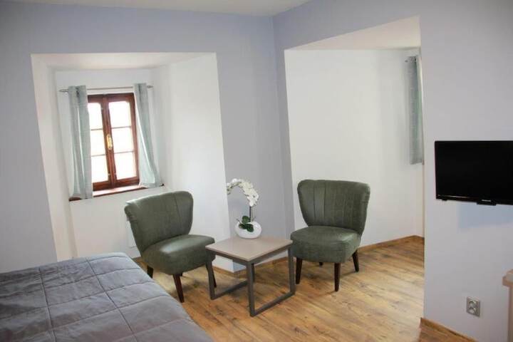Room 7 of 46