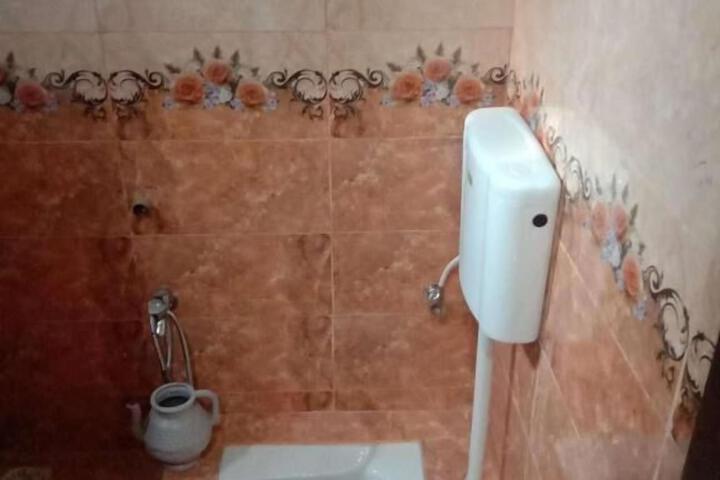 Room 9 of 51