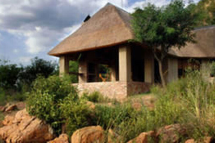 Olienhout Lodge