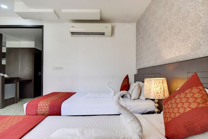 Room 10 of 44