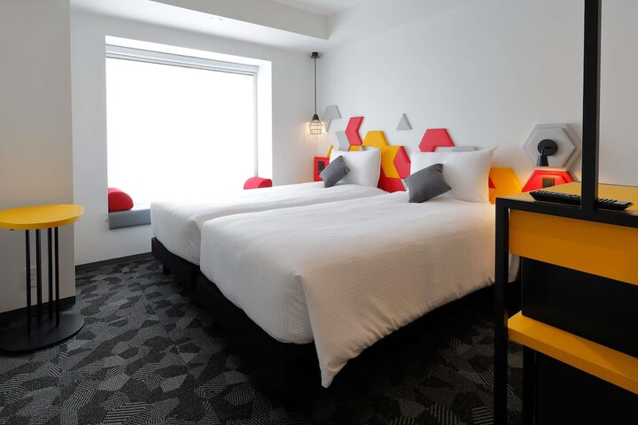 Room 13 of 49