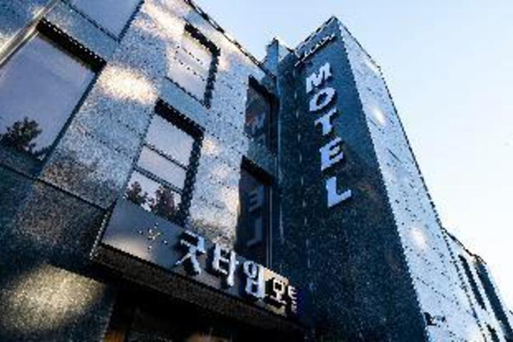 Hotel 9 of 23