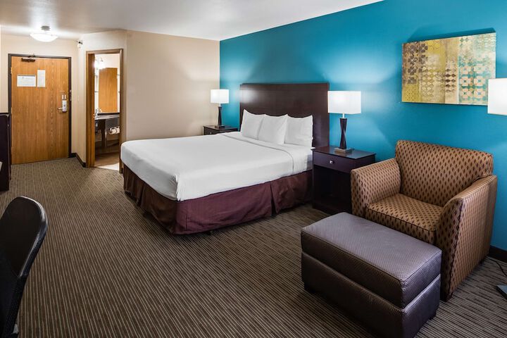 1 King Bed (29 of 53)
