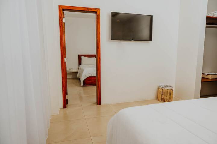 Room 25 of 87
