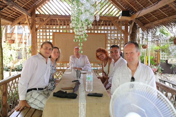 Dining 50 of 124
