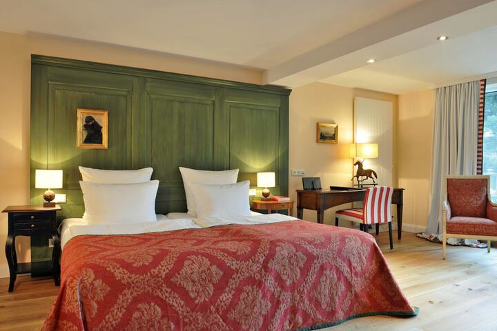 Room 4 of 64