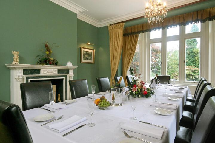 Dining 80 of 118