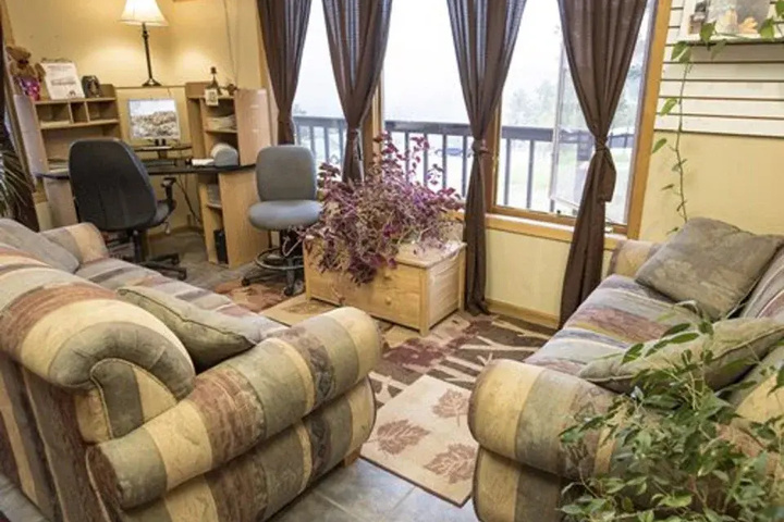Room 3 of 20