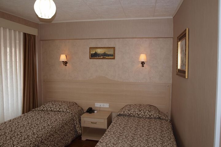 Room 29 of 52