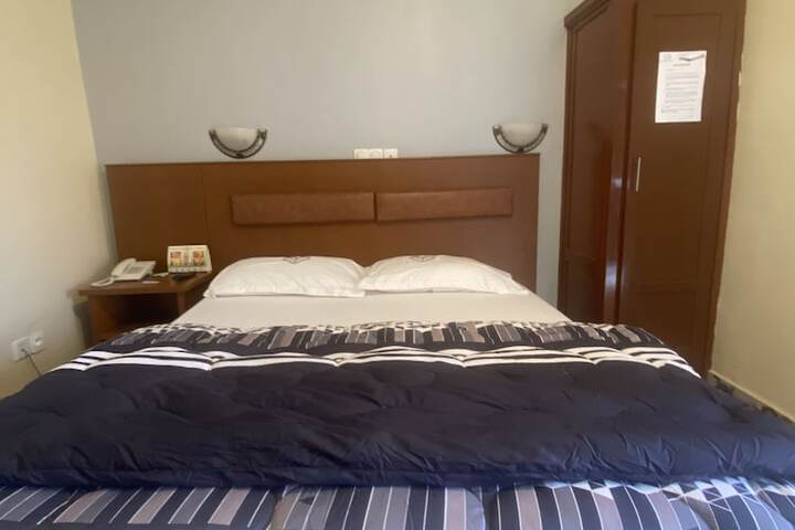 Room 7 of 21