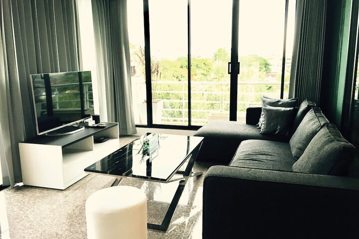 Room 16 of 39
