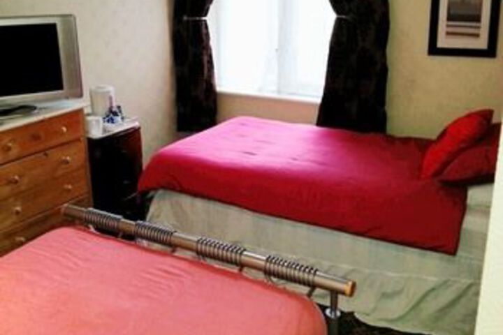 Room 47 of 149