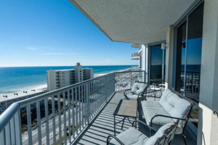 Terrace/Patio 4 of 31