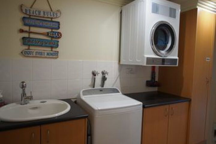 Room 4 of 20