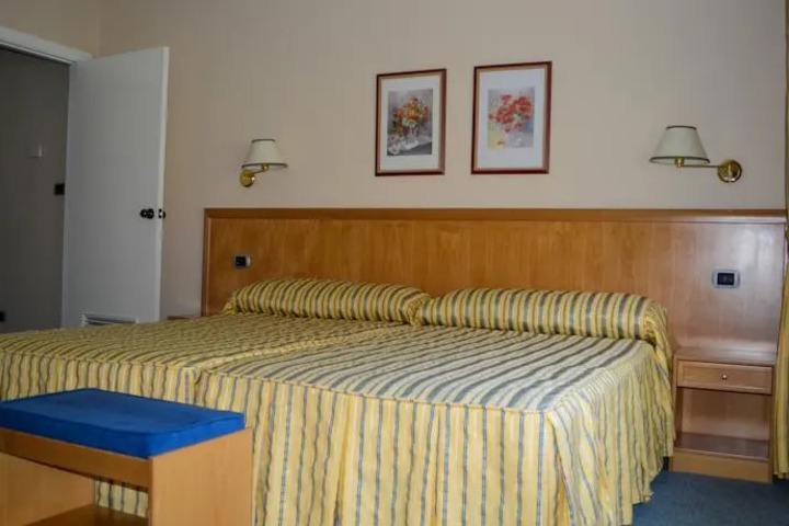 HOTEL ESPADA 2