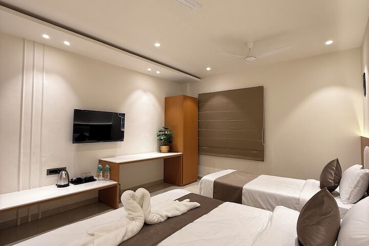 Room 29 of 50