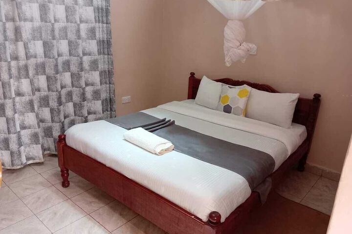 Room 20 of 42