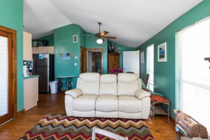 Room 20 of 36