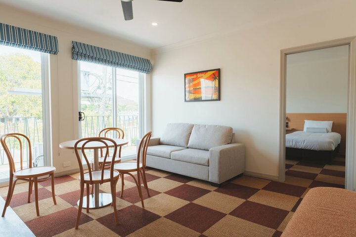 Room 72 of 167