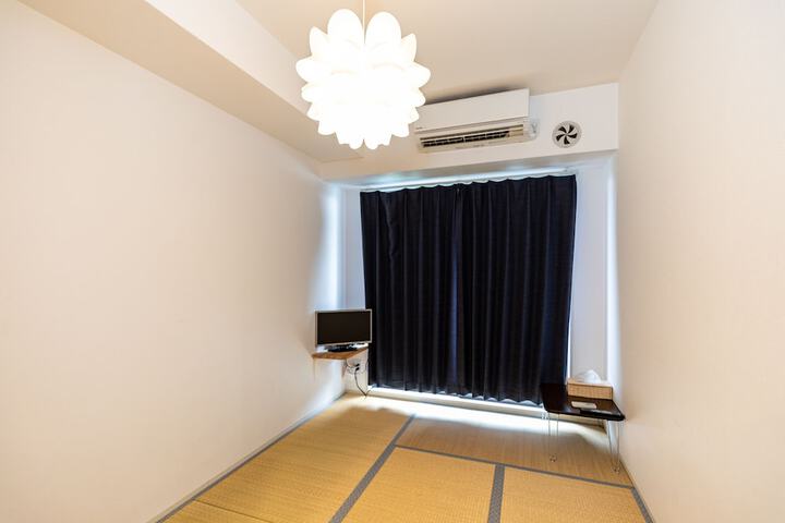 Room 7 of 23