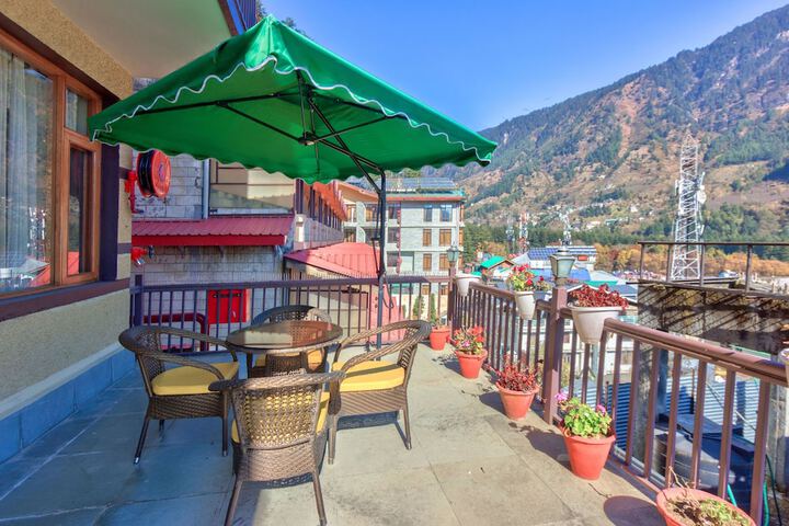 Terrace/Patio 106 of 158