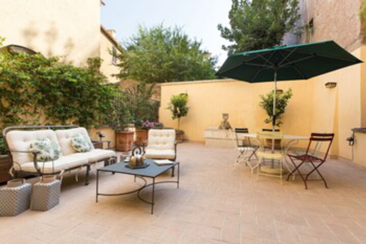 Terrace/Patio 20 of 21